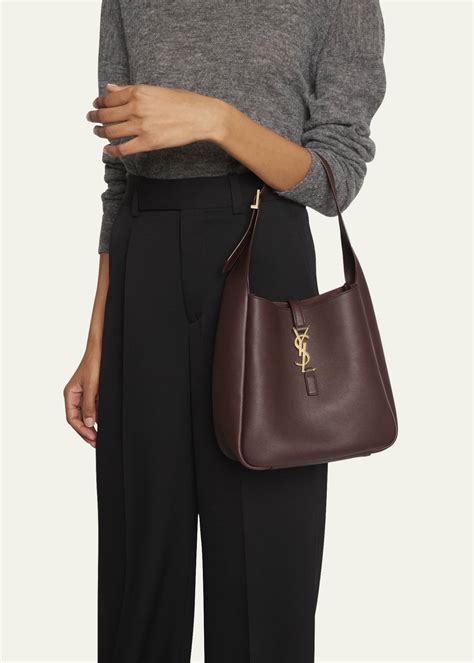 ysl le 5 a 7 hobo bag outfit|st laurent hobo bag.